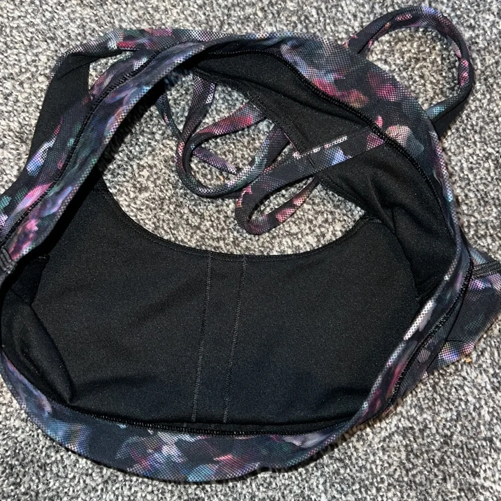 Lululemon Energy Bra Activate Floral B/C Cup Support. EUC. - Picture 10 of 13